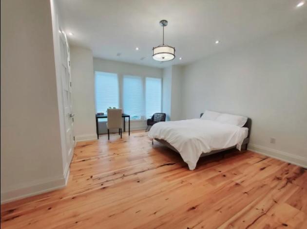 Executive Room In Toronto Next To Yorkdale Shopping Centre Dış mekan fotoğraf